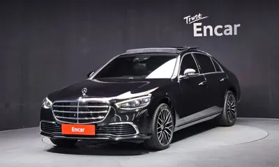 Mercedes-Benz S-Class · 2023 год