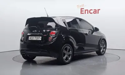 ChevroletGMDaewoo Aveo 2015, 107862 км, за 4700000 KRW