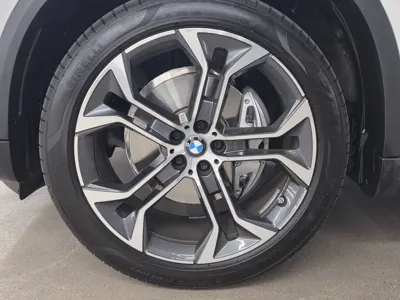 BMW X5 2025, 4417 км, за 100000000 KRW - фото 5