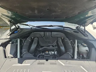 Genesis GV70 2021, 93131 км, за 32000000 KRW