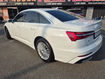 Audi A6 2020, 120505 км, за 28050000 KRW - фото 6