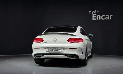 Mercedes-Benz C-Class 2017, 97085 км, за 18300000 KRW