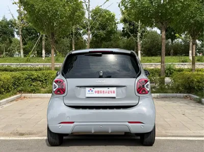 Smart Smart Fortwo 2019, 63000 км, за 66600 CNY - фото 17