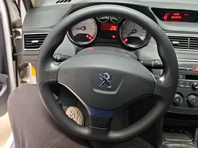 Peugeot 308 2016, 113500 км, за 14500 CNY - фото 15