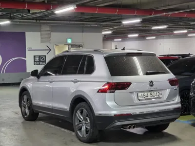 Volkswagen Tiguan 2018, 78086 км, за 27900000 KRW
