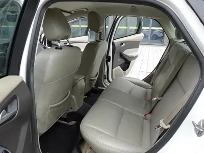 Ford Focus 2015, 90000 км, за 13600 CNY - фото 12