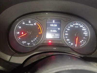Audi A3 2019, 161400 км, за 65919.91 CNY - фото 12