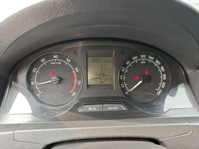 Skoda Rapid 2014, 94300 км, за 15100 CNY - фото 12