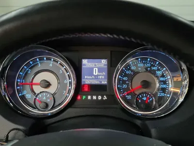 Chrysler Grand Voyager 2011, 127000 км, за 8900000 KRW - фото 8