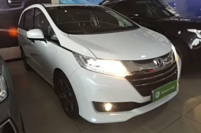 Honda Odyssey 2017, 48300 км, за 123512.3 CNY