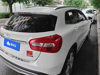 Mercedes-Benz GLA 2016, 61100 км, за 61000 CNY