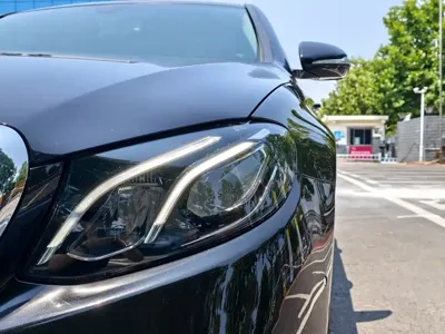 Mercedes-Benz E-Class 2020, 48900 км, за 175000 CNY