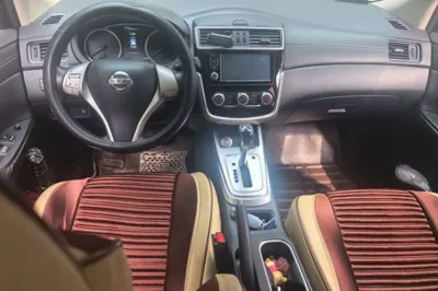 Nissan Tiida 2016, 67600 км, за 40937.37 CNY - фото 9