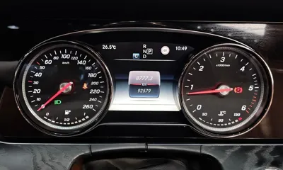 Mercedes-Benz E-Class 2018, 92579 км, за 28900000 KRW - фото 8