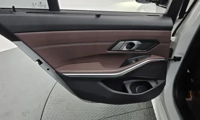 BMW 3-Series 2022, 35900 км, за 38490000 KRW - фото 25