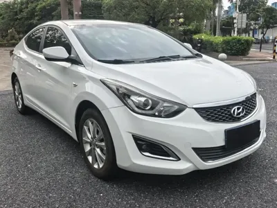 Hyundai Elantra Langdong 2018, 94000 км, за 35000 CNY
