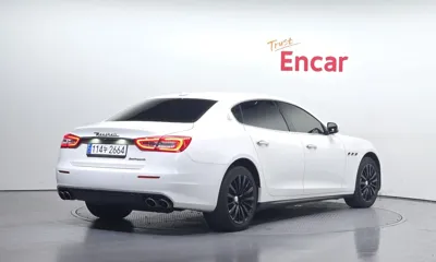 Maserati Quattroporte 2018, 152020 км, за 19990000 KRW