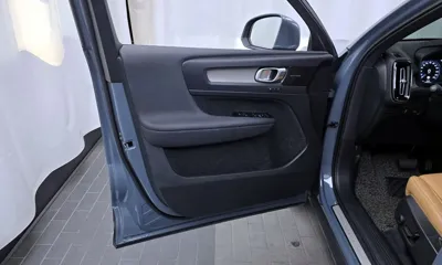 Volvo XC40 2021, 46768 км, за 32200000 KRW - фото 24