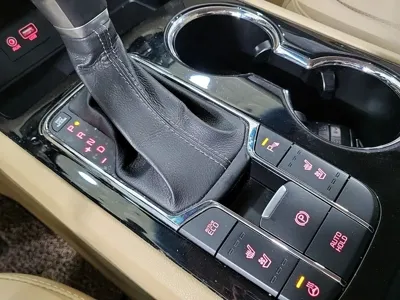 Kia Canival 2019, 134916 км, за 12800000 KRW - фото 7