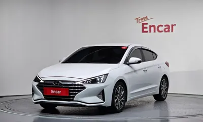 Hyundai Avante · 2020 год
