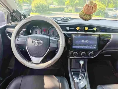 Toyota Corolla 2017, 165000 км, за 35800 CNY - фото 11