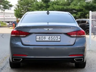 Hyundai Genesis 2015, 214381 км, за 4790000 KRW