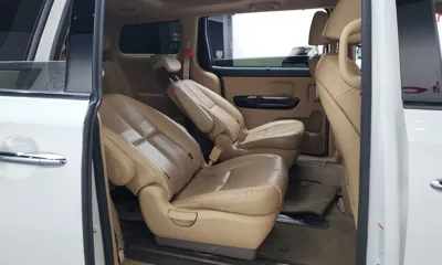 Kia Canival 2017, 117121 км, за 12500000 KRW - фото 11