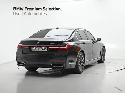 BMW 7-Series 2022, 42503 км, за 64000000 KRW