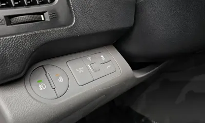 Hyundai Starex 2019, 90174 км, за 12500000 KRW - фото 17