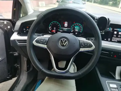 Volkswagen Golf 2022, 96600 км, за 81800 CNY - фото 15
