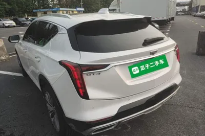 Cadillac GT4 2023, 8300 км, за 137386.96 CNY