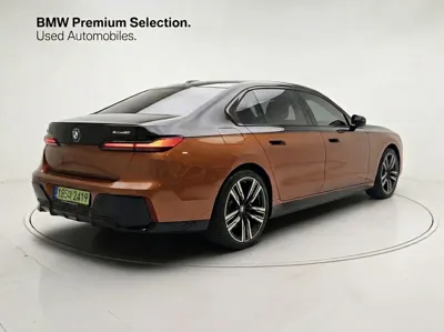 BMW i7 2026, 10400 км, за 150000000 KRW