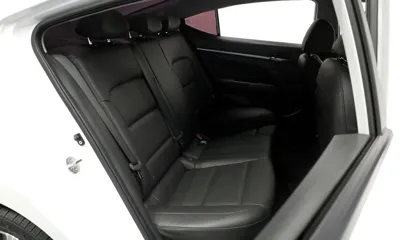 Hyundai Avante 2018, 52792 км, за 9900000 KRW - фото 12