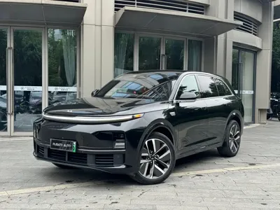 Li Auto Li L7 · 2023 год