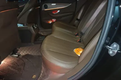 Mercedes-Benz E-Class 2017, 132800 км, за 230362.79 CNY - фото 17
