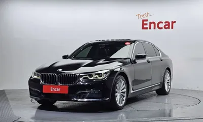 BMW 7-Series · 2016 год