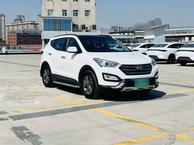 Hyundai Santa Fe 2013, 155600 км, за 39747.73 CNY