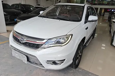BYD S7 · 2017 год