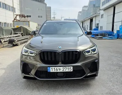 BMW X5M · 2022 год