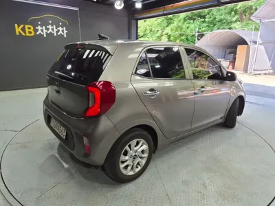 Kia Morning 2020, 21311 км, за 9990000 KRW