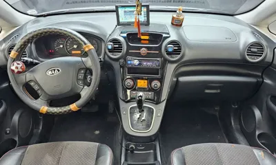 Kia Carens 2009, 137248 км, за 3300000 KRW - фото 7