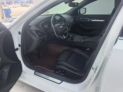 Cadillac CT5 2020, 58000 км, за 88800 CNY