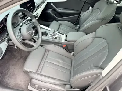 Audi A4L 2020, 93000 км, за 115800 CNY - фото 9