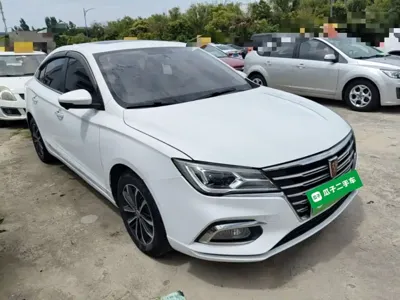 Roewe i5 2021, 101900 км, за 29000 CNY