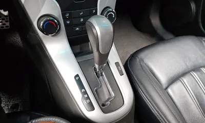 ChevroletGMDaewoo Cruze 2014, 69986 км, за 3000000 KRW - фото 9