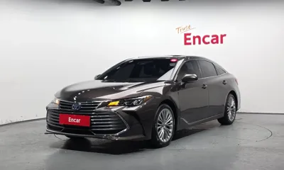 Toyota Avalon · 2019 год