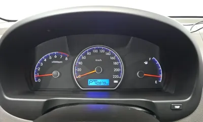 Hyundai Avante 2010, 40879 км, за 2950000 KRW - фото 8