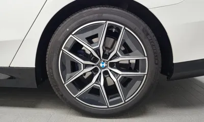 BMW 5-Series 2025, 11268 км, за 71800000 KRW - фото 21