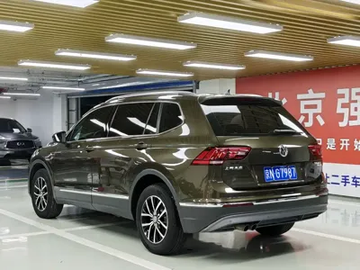 Volkswagen Tiguan L 2018, 56000 км, за 79800 CNY