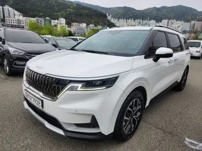 Kia Canival 2023, 71000 км, за 22900000 KRW